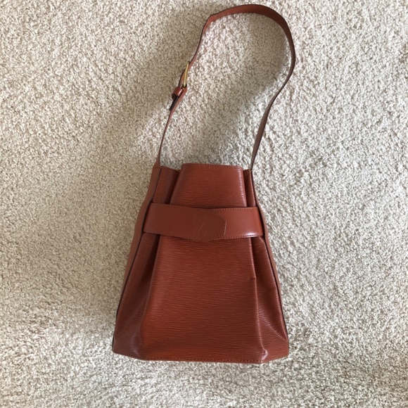 LOUIS VUITTON BAG - Picture 12 of 12